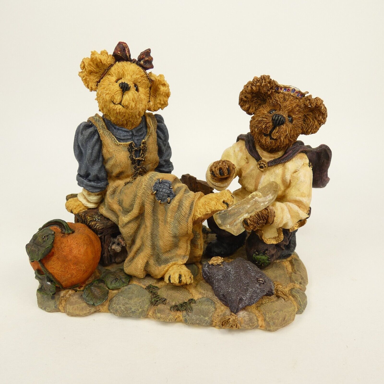 Boyds Bears  "Cindyrella & Prince Charming . If The Shoe Fits" 2457 2001 WGJCS - $8.95