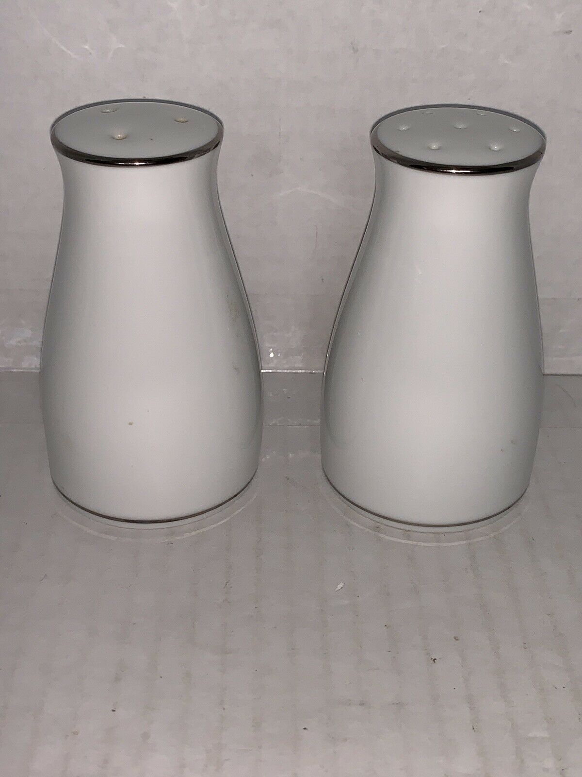 Noritake China Fremont 6127 Salt & Pepper Shakers Noritake