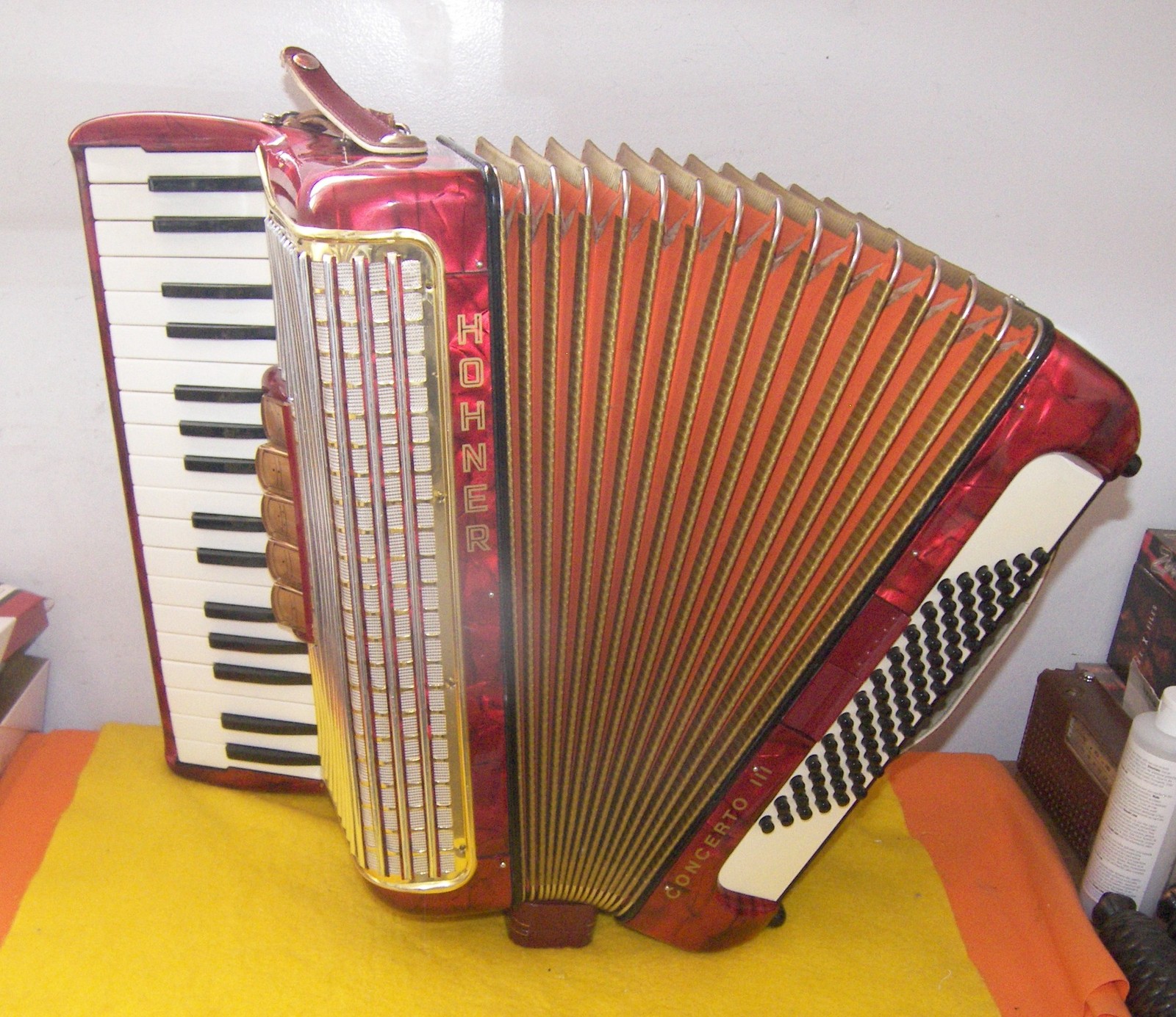 hohner concerto 3 72 bass