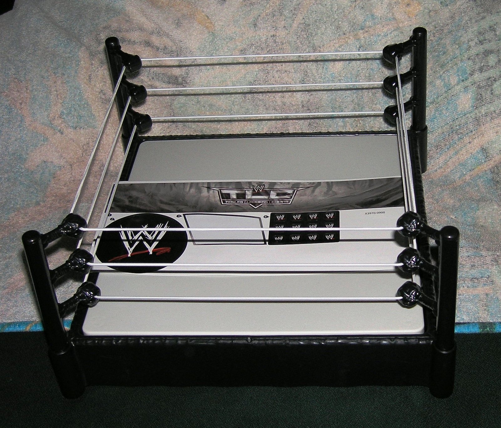tlc wrestling ring