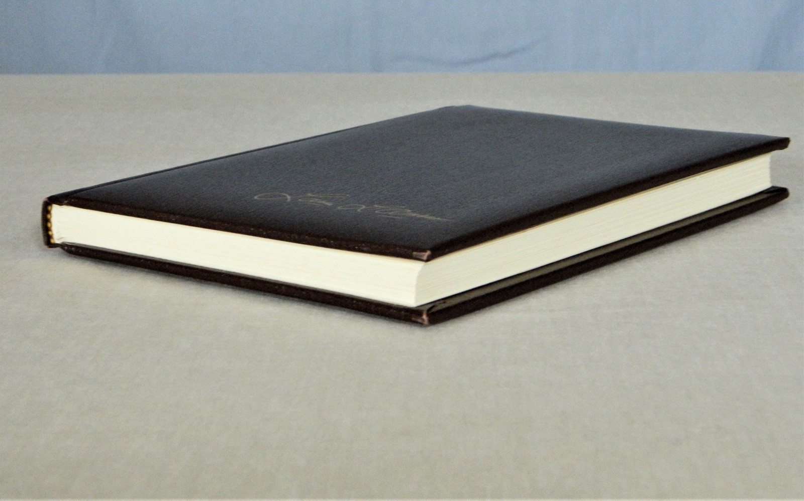 Where The Long Grass Blows Louis L’amourLeatherette CollectionBantam