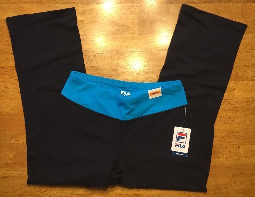 fila loose fit capri
