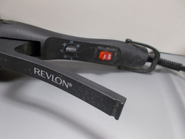 Revlon Perfect Heat Ceramic Curling Iron For All Hair Types  1 in - $20.79