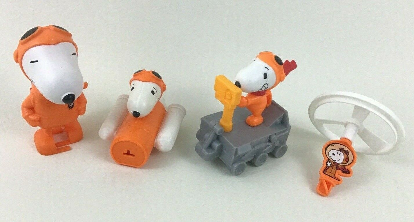 space snoopy toy