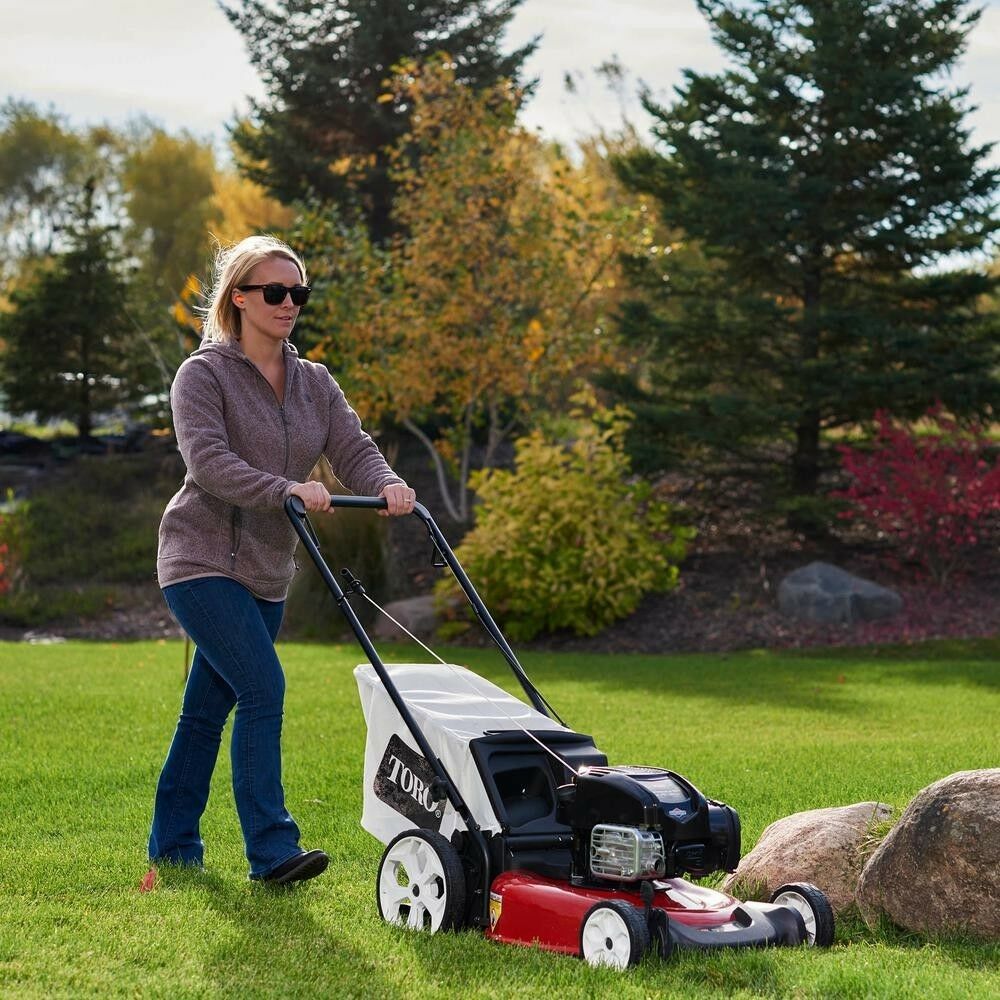 Toro Walk Behind Push Lawn Mower Mulcher Recycler 21 in. Gas High Rear ...