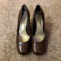 Franco Sarto Brown Patent Leather Pumps Womens 8 Used Classic - $17.00