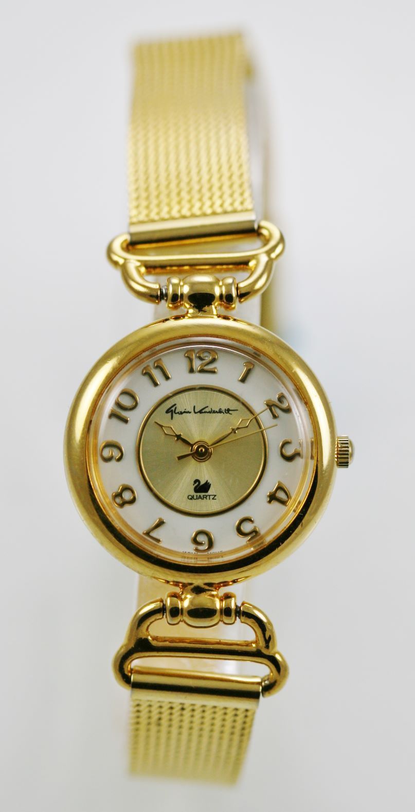 gloria vanderbilt watch