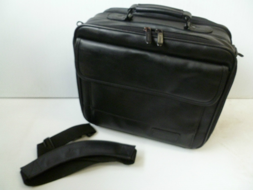 5 Targus Laptop Bag Satchel Case CUN1 13" Inch Compartments Shoulder
