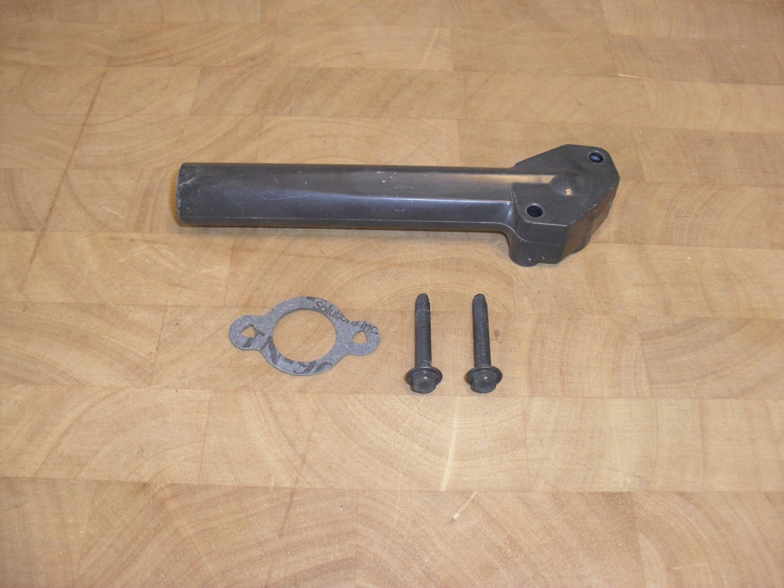 Briggs and Stratton plastic intake manifold tube pipe 699644 Lawn