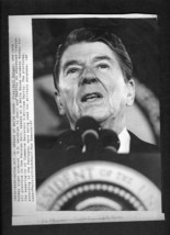 Vtg AP Wire Photo President Ronald Reagan Swears in C. William Verity 1987 - $16.40