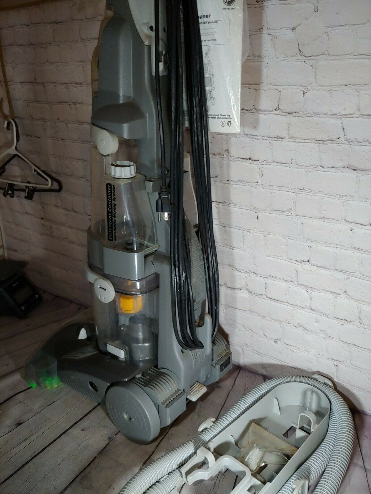 Hoover STEAM VAC DUAL V F7220900 Heavy Duty Carpet Steamer Cleaner