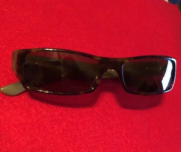 gucci sunglasses striped