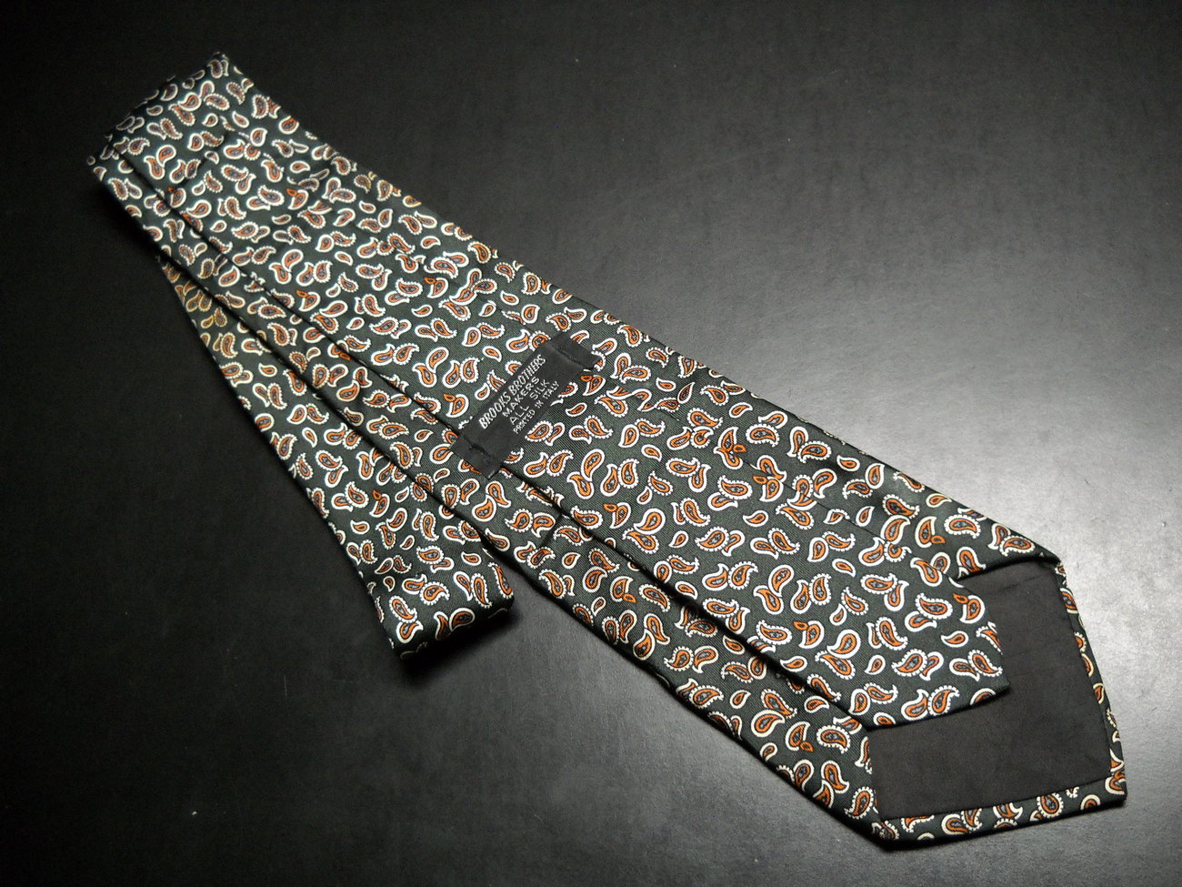 Brooks Brothers Makers Neck Tie Silk Dark Green with Paisley Accents ...