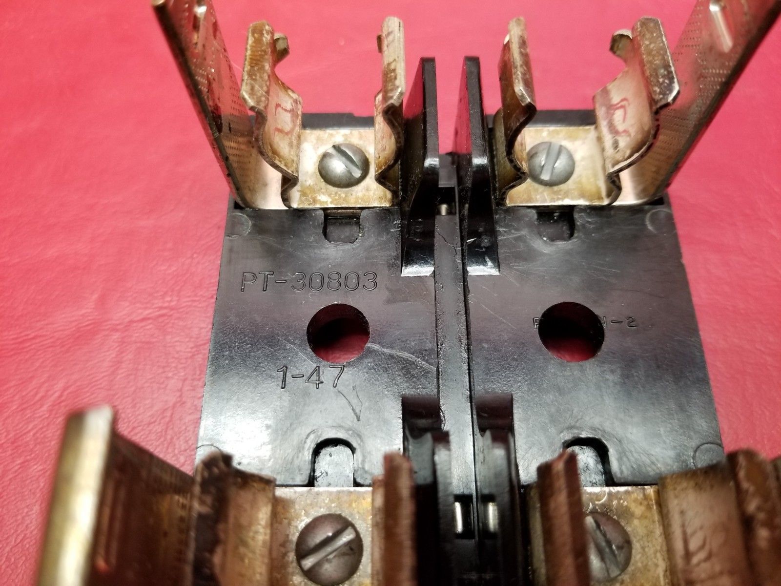 TRUMBULL ELECTRIC PULL OUT FUSE BLOCK RANGE PT30803 30 60 AMP 120