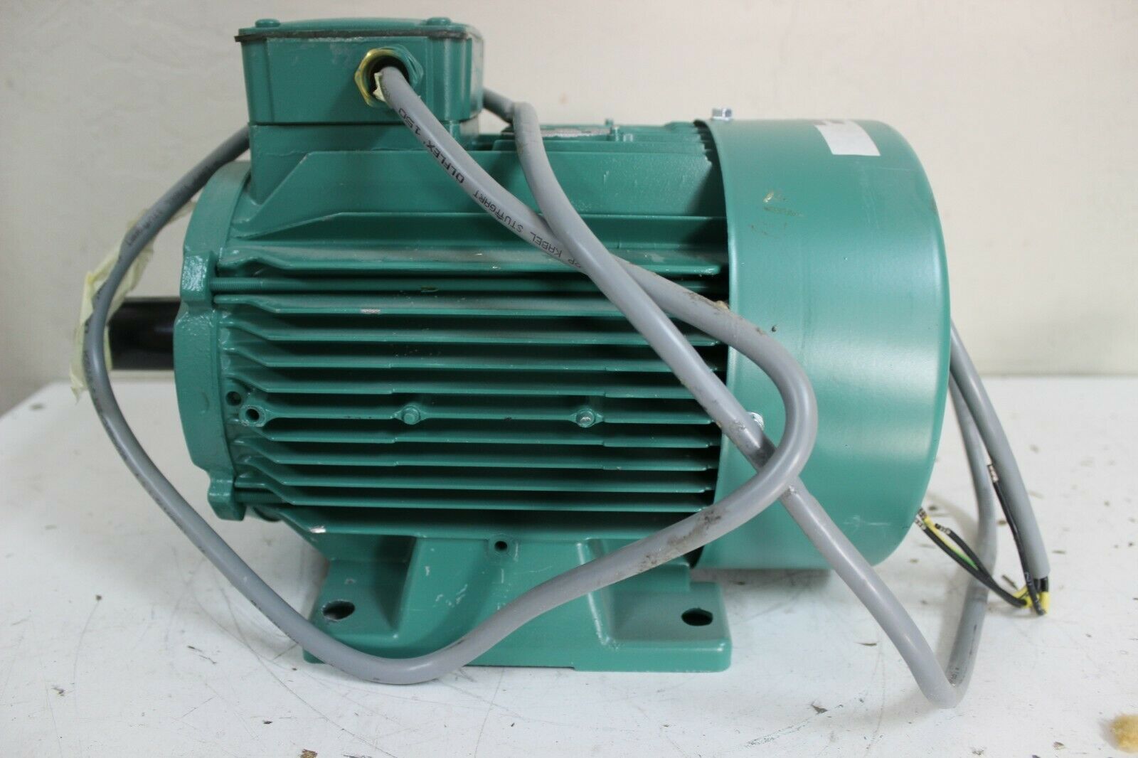 Leroy Somer LS100L Electric Motor 230V 60Hz 1720 rpm 3.7 KW 13.50 Amp 3