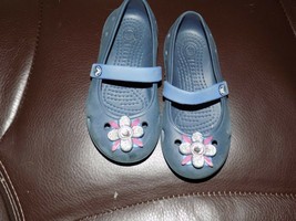 Crocs Keeley Springtime Mary Jane Flats Navy/Bijou Blue Size 9C Girl's Euc - $21.50