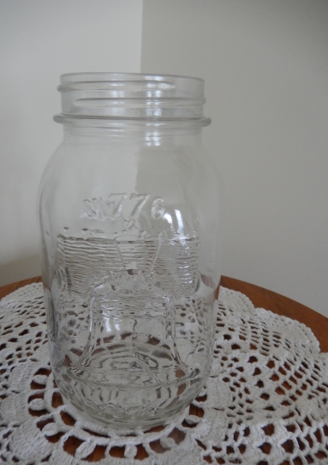 VINTAGE9MASONJARSLIBERTYBELLBICENTENNIAL17761976QUARTWITHBOX