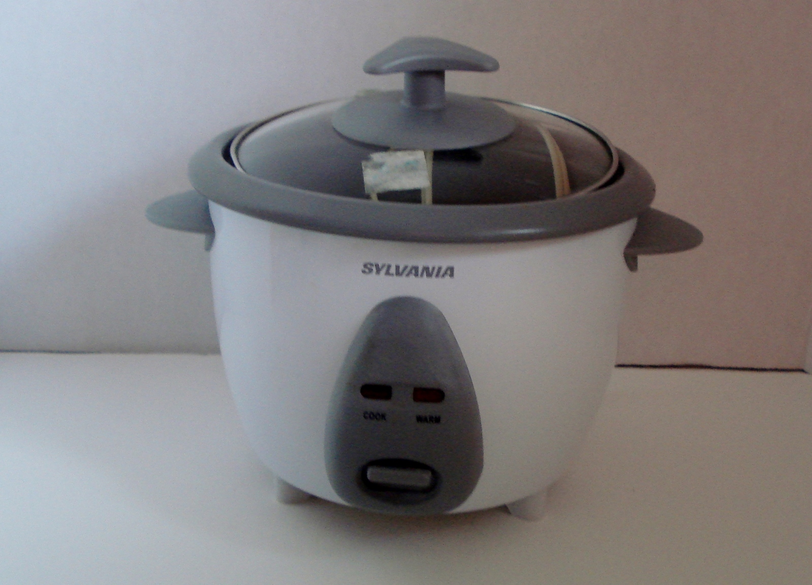 Sylvania Electric Rice Grain Cooker Model RC3 Small Kitchen Appliances