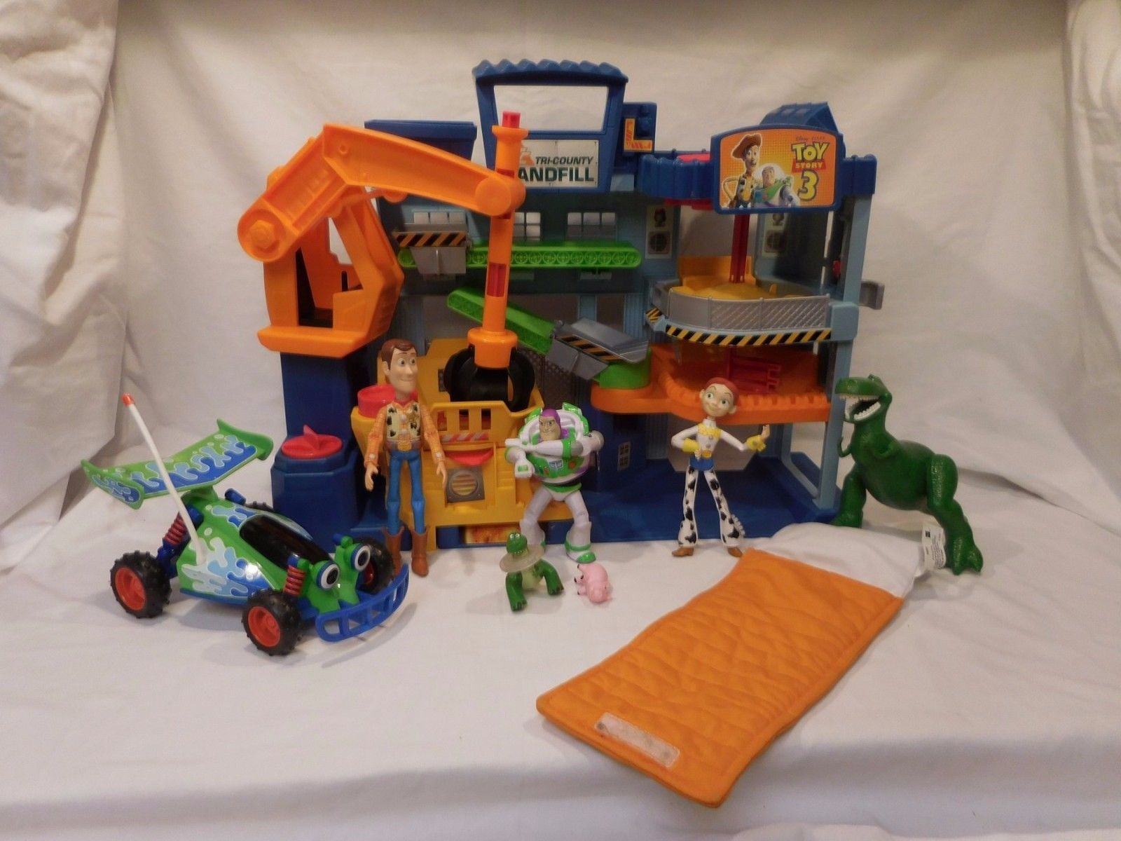 toy story landfill toy