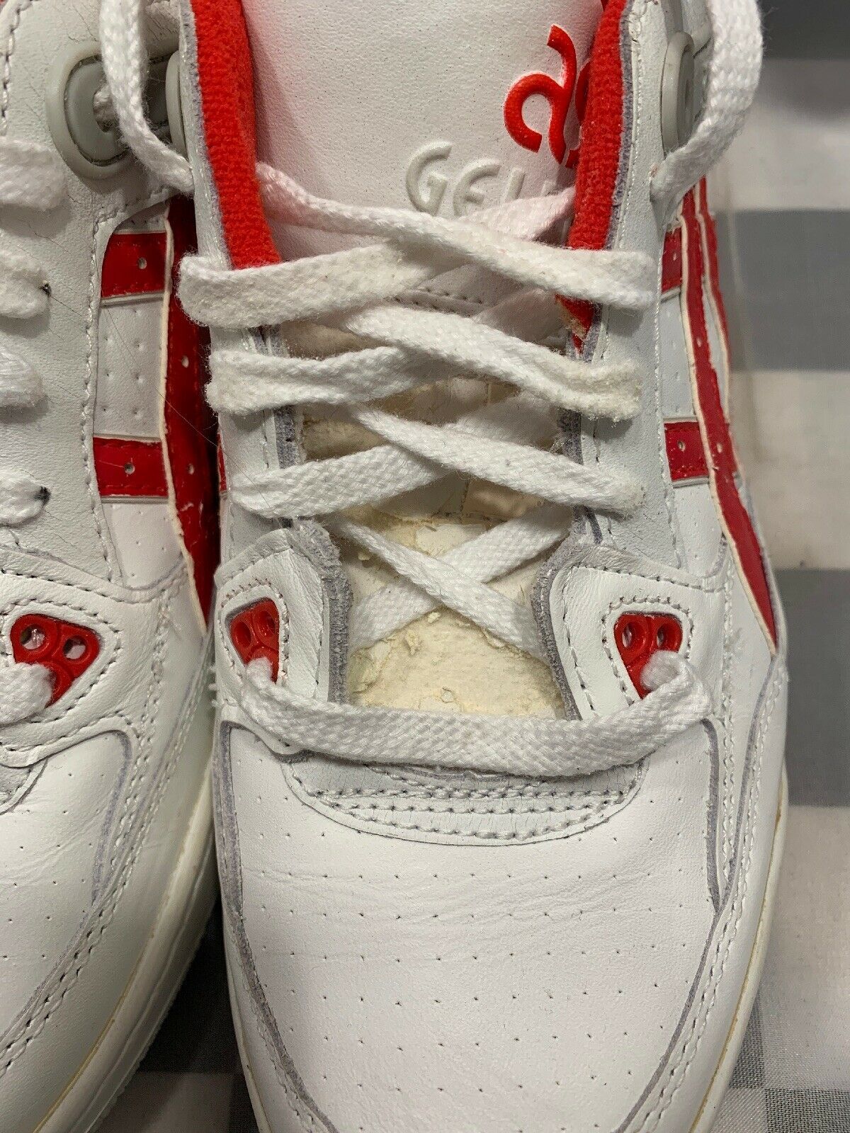 vintage asics cheer shoes