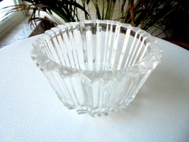 Kosta Boda Vintage 1940's Clear Crystal 4" Bowl - $9.90