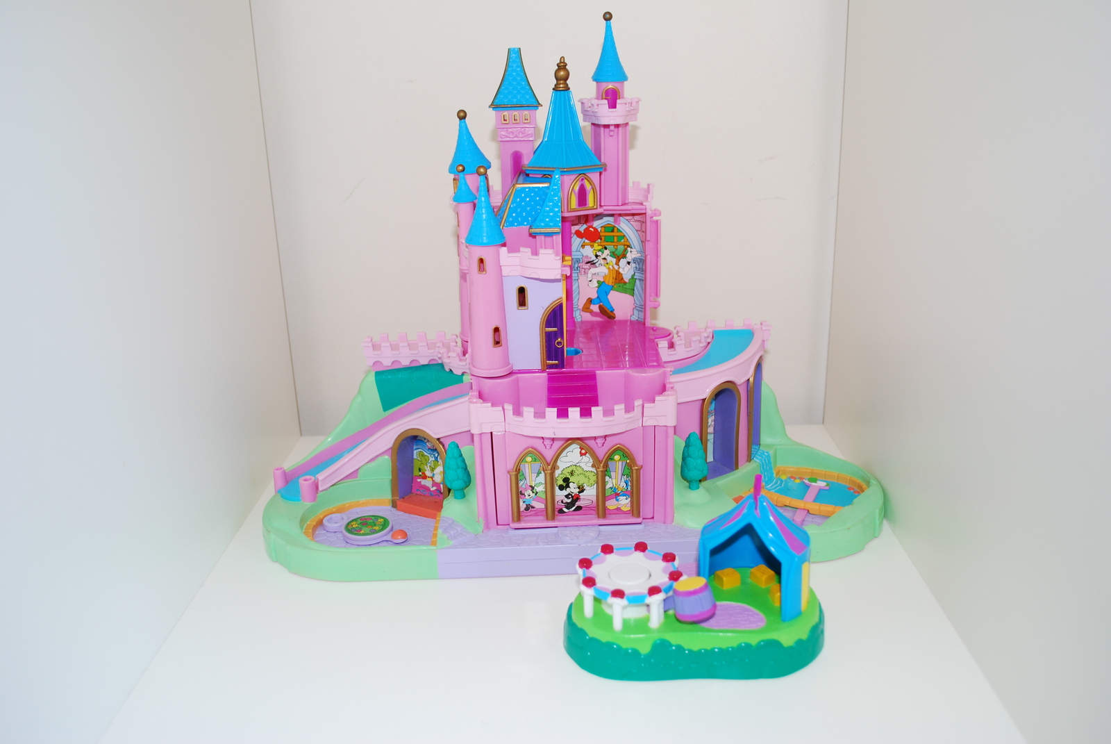 disney magic kingdom polly pocket