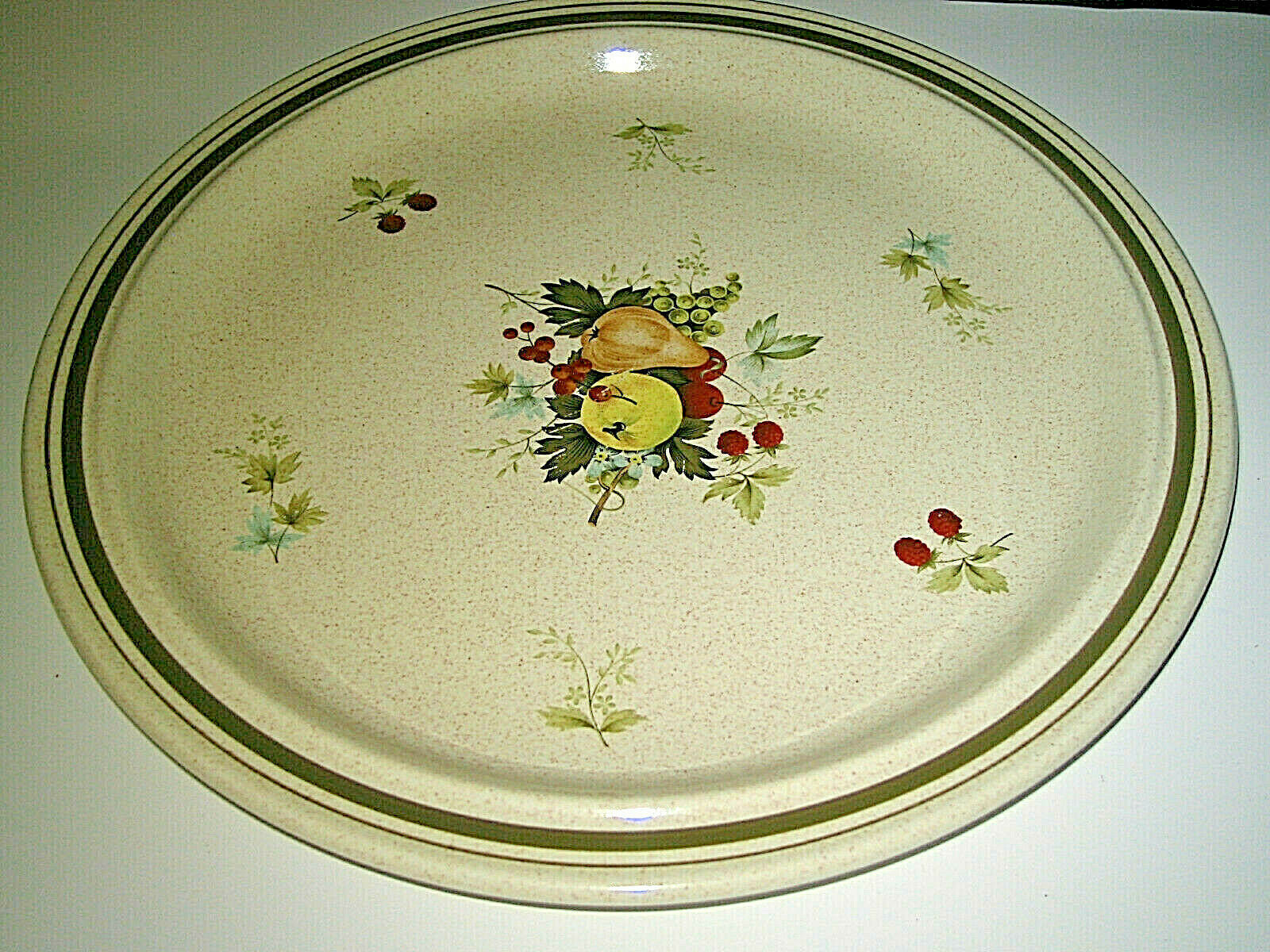 Primary image for Royal Doulton Lambethware Cornwall Dinner Plates 4-pc 10 1/2" double trim LS1015