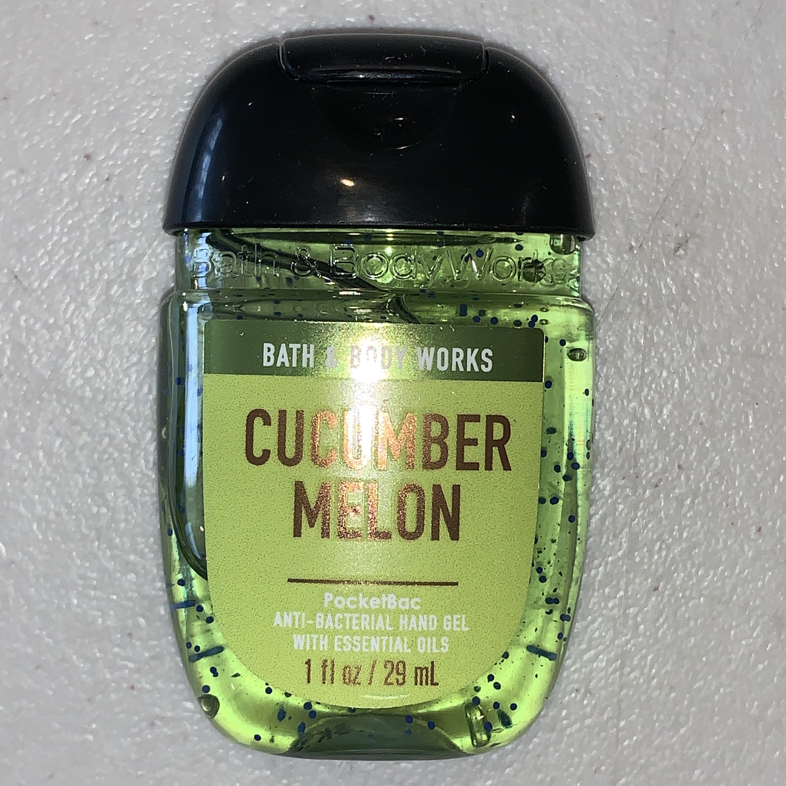 Bath & Body Works Cucumber Melon Hand Sanitizer Pocketbac 1oz Anti
