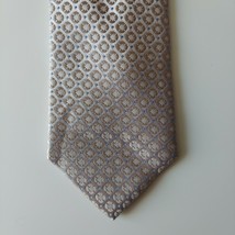 Sean John Men&#39;s Tie Silver / Gold Geometric Print 100% Silk - $9.99