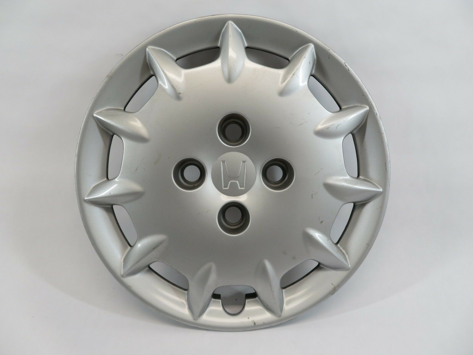 10624 HONDA ACCORD 94 95 96 97 OEM 15" CENTER WHEEL COVER PIECE HUBCAP