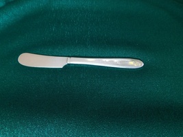 Community Grosvenor (1921) mono ind bread and butter knife GUC - $10.99