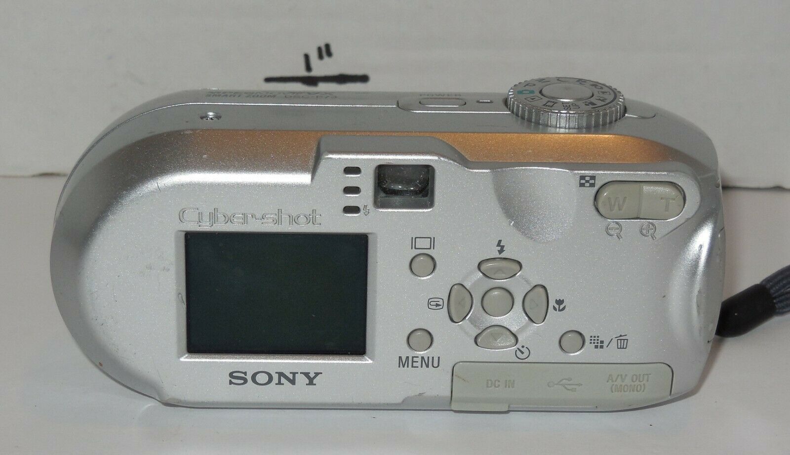 Sony Cybershot DSCP73 4.1MP Digital Camera Silver Digital Cameras