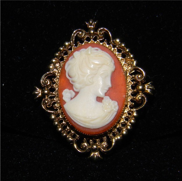 Cameo Brooch Pin Burnt Orange Vintage Avon Solid Perfume - Other