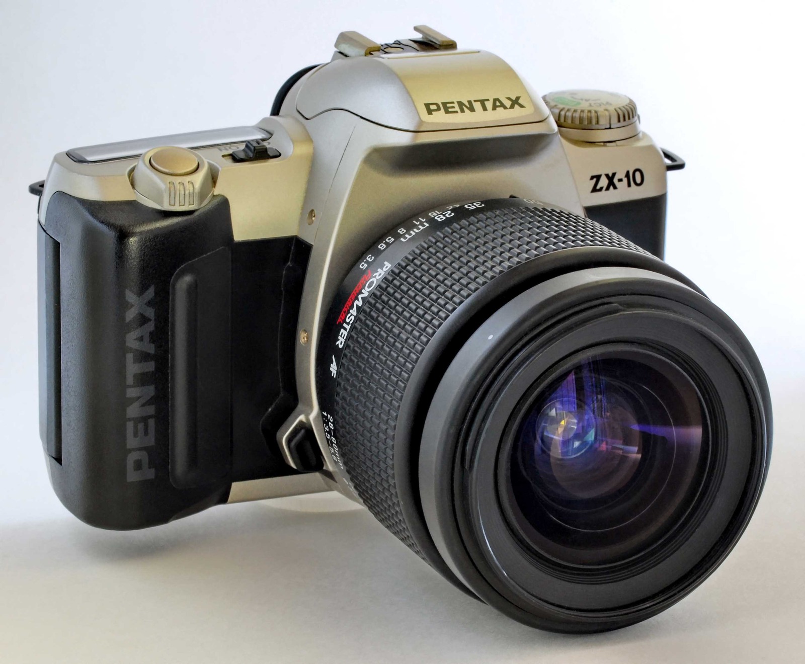 Pentax ZX-10 QD 35mm SLR & AF 28-80mm f3.5-5.6 Aspherical Macro Zoom