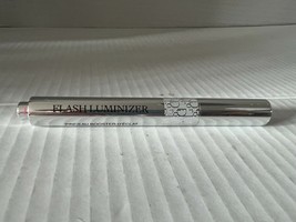 Dior Flash Luminizer Radiance Booster Pen #550 2.5ml - $14.96