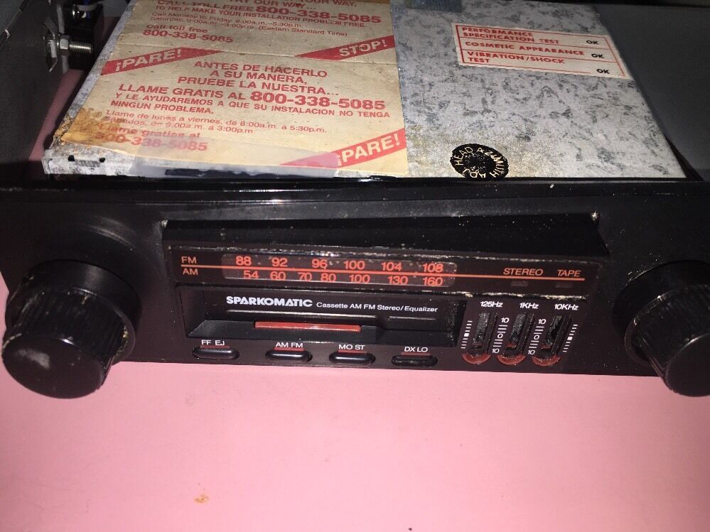 sparkomatic SR37 AM/FM Stereo Radio Car Stereos & Head Units