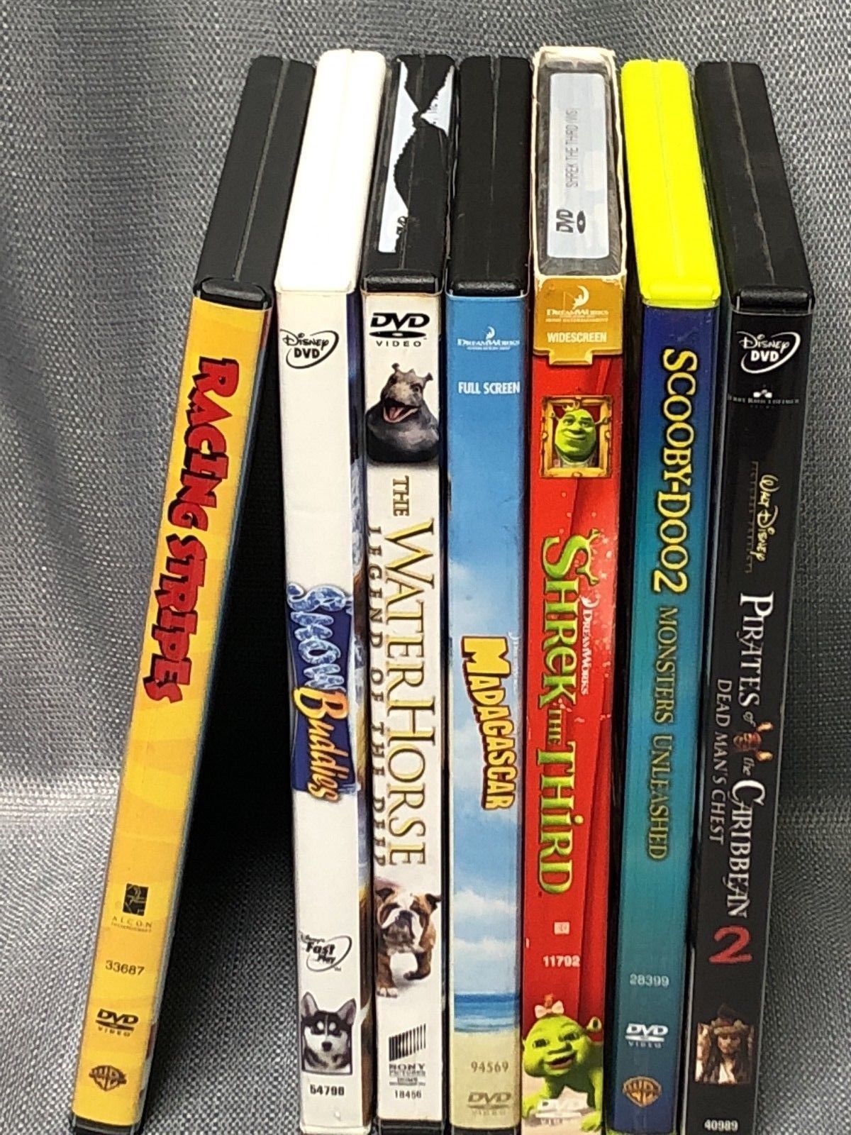 Lot of Seven(7) Assorted DVDs - Shrek the Third, Snow Buddies, Scooby ...