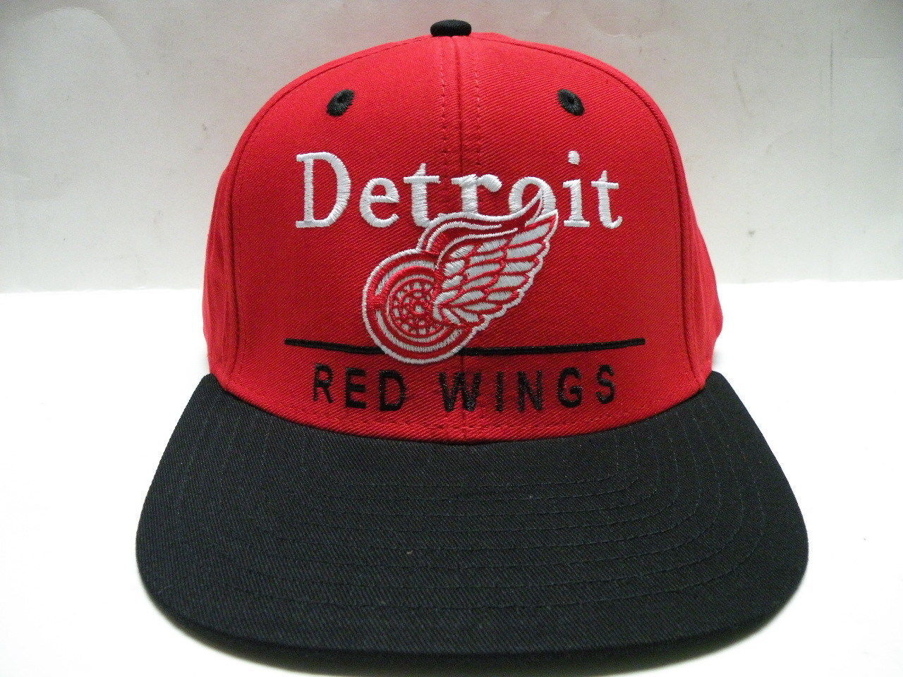 47′ OFFICIAL NHL DETROIT RED WINGS SNAPBACK BASEBALL CAP//HATOne SizeBlack