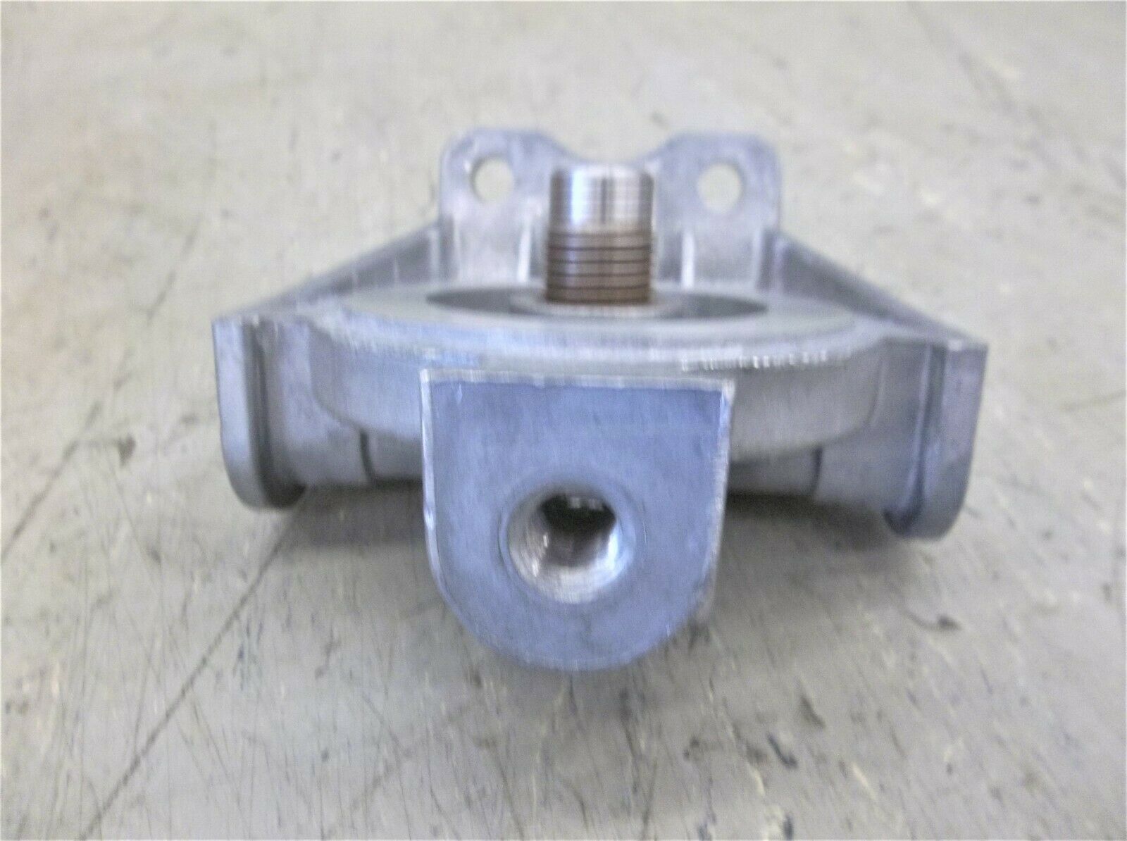 Baldwin Coolant SpinOn Filter Base for 11/1616 Threads CFB5000