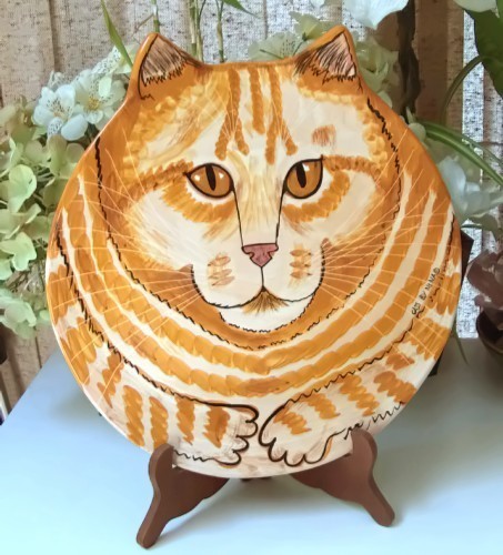 Cats by Nina Large Tabby Cat Ear Platter - Home Décor