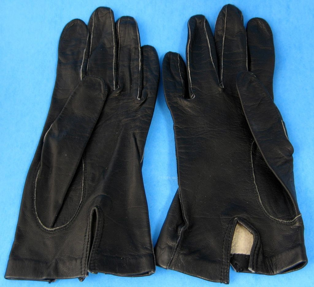 Black Leather Gloves Italian Kid Stitch Detail Italy 1960s Washable ...