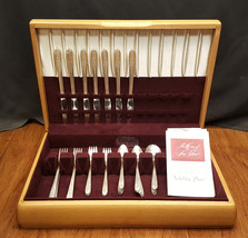 Royal Rose by Oneida Silver 42 Piece Silverplate Flatware Set Service For 7 Plus - $139.99