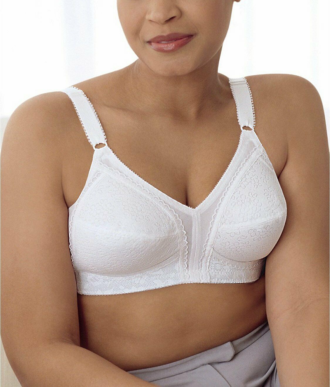 Playtex White 18 Hour Soft Cup Wirefree Bra Us 48c Uk 48c Nwot Bras And Bra Sets