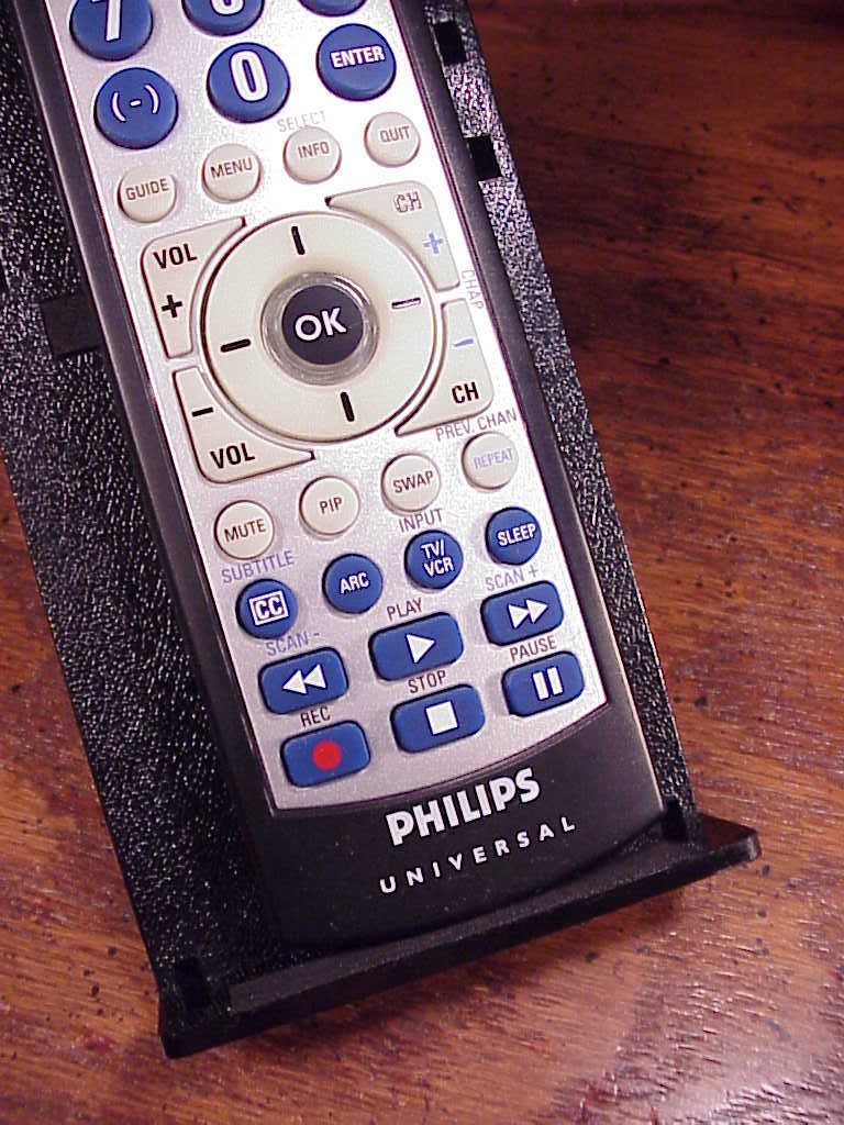 Philips Universal Remote Control no. SRU3003WM/17, used, cleaned and tested Remote Controls