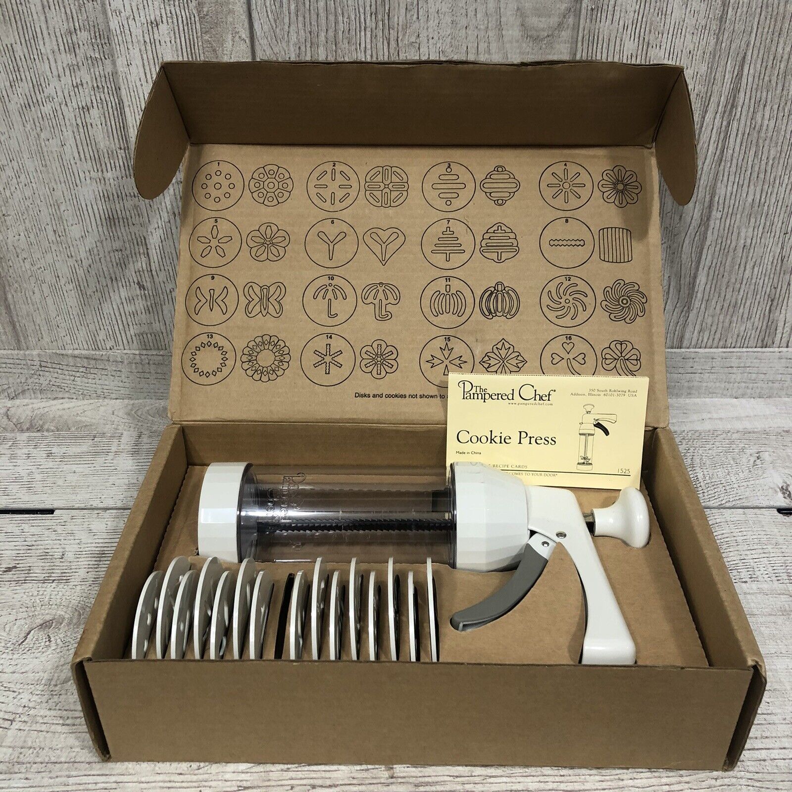 The Pampered Chef Cookie Press with Disc Variety 1525 Creative Baking