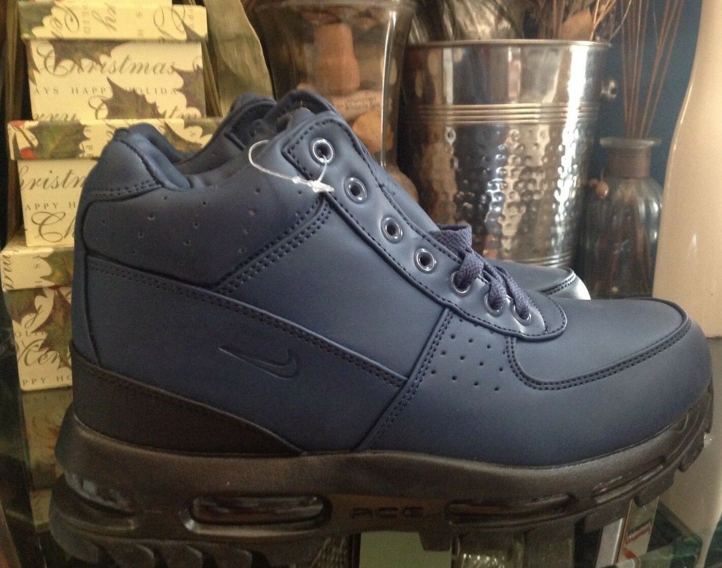 navy blue nike goadome boots