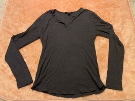 NEW Queen Bees Black Long Sleeve Shirt Size M - $17.34