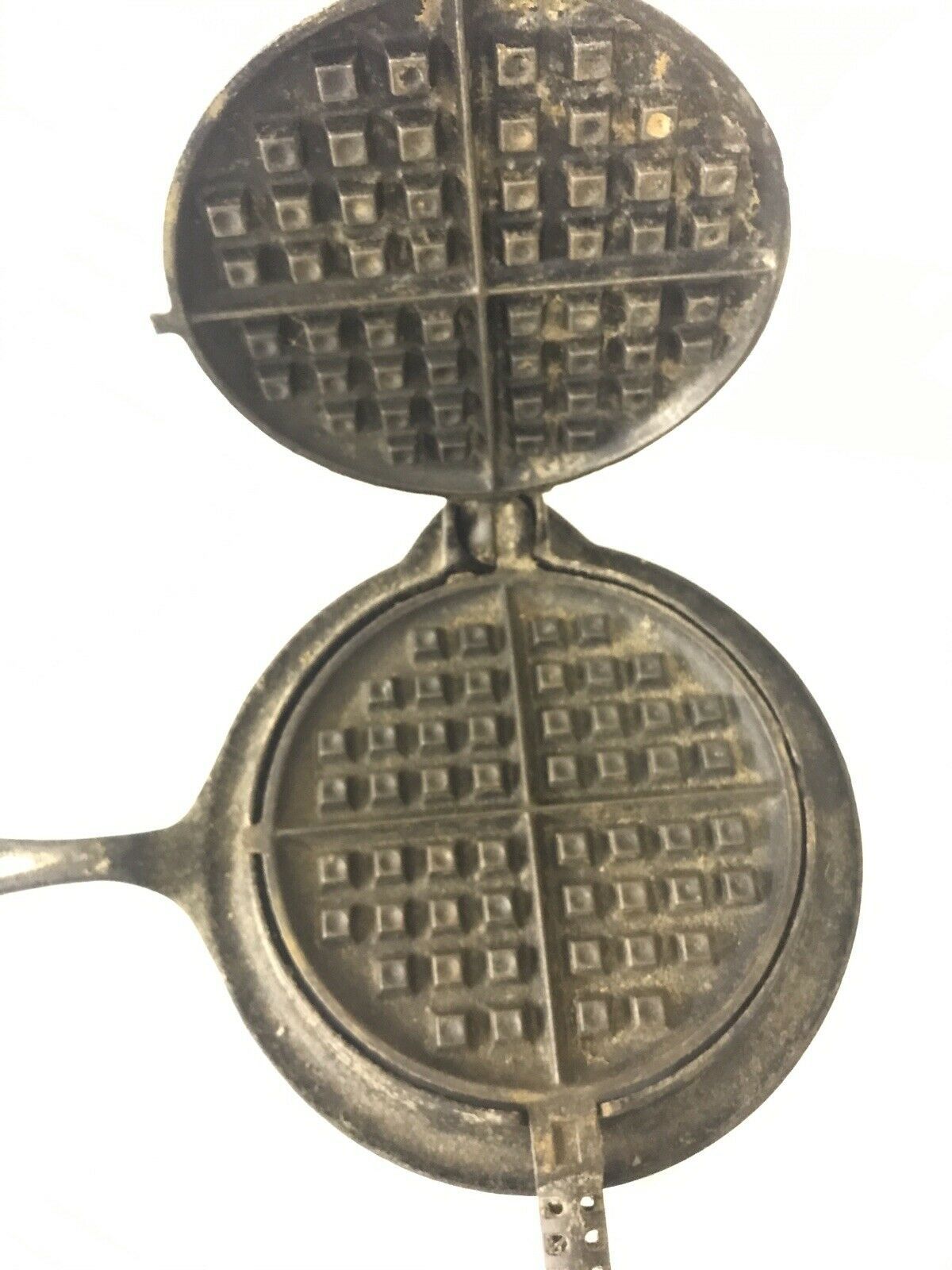 GRISWOLD AMERICAN No 8 High Base Waffle Iron 885 Patent date 1908 ...