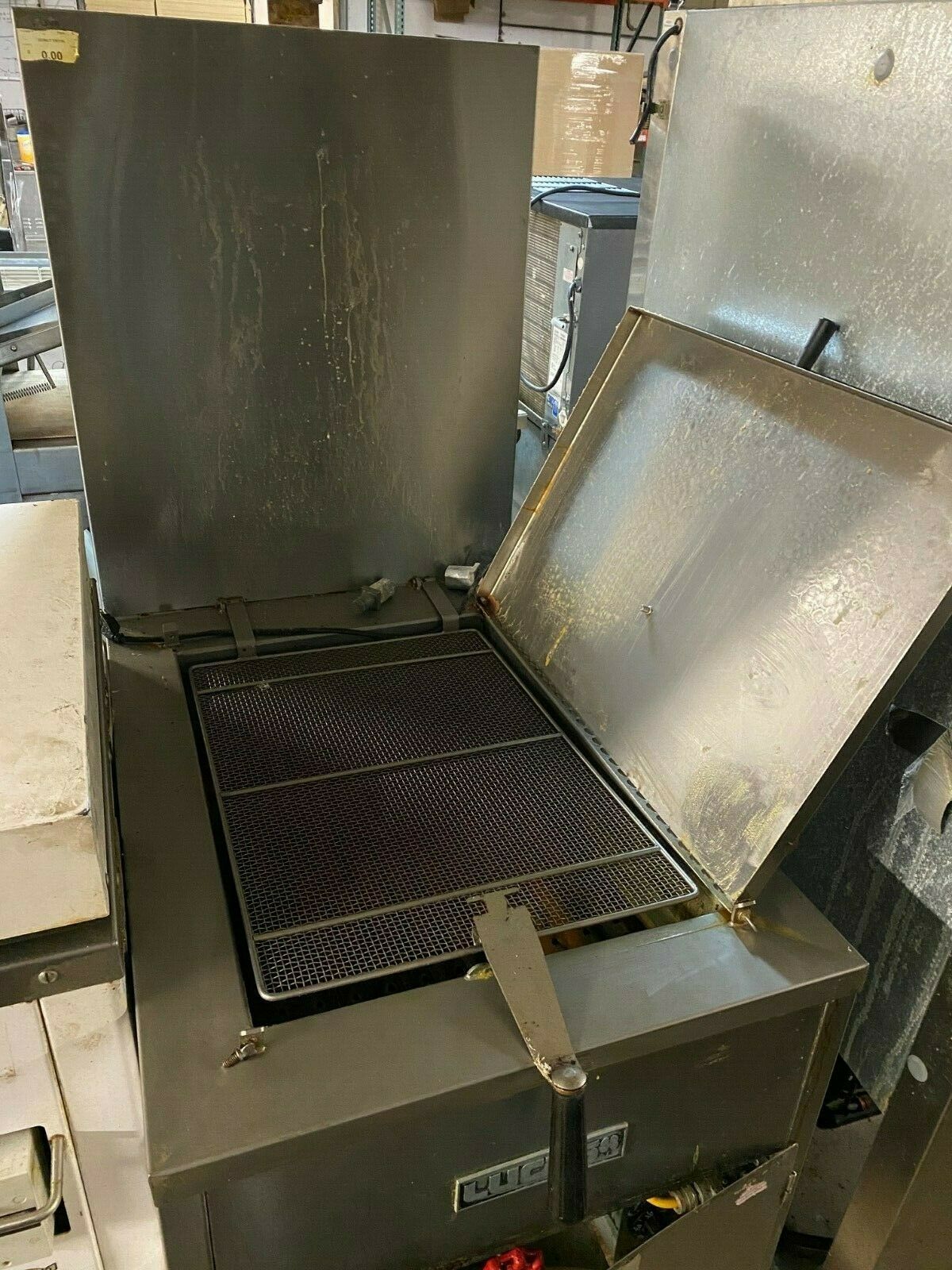 Lucks G1826 Natural Gas Deep Fat Donut Fryer w/Filtration 60,000 BTU/Hr