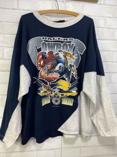 Vintage 90s Denver Broncos Super Bowl XXXII Champions NFL Football t-shirt  NF This t-shirt is Made To Order